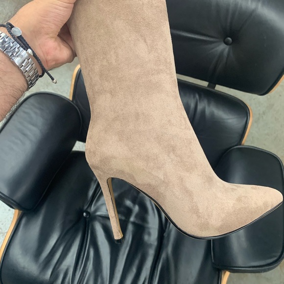 Pointed Toe Knee High Stiletto Heel Boot in Beige Faux Suede, Women’s - Picture 9 of 12
